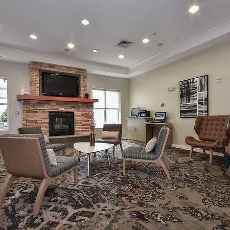 Residence Inn Charlotte Конкорд Екстериор снимка