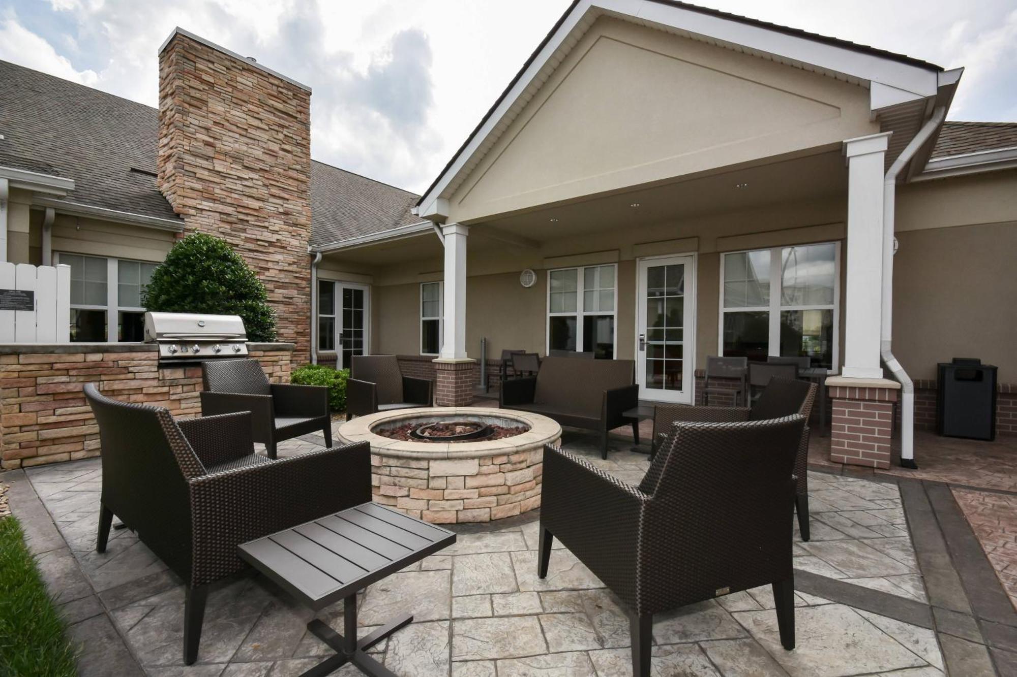 Residence Inn Charlotte Конкорд Екстериор снимка