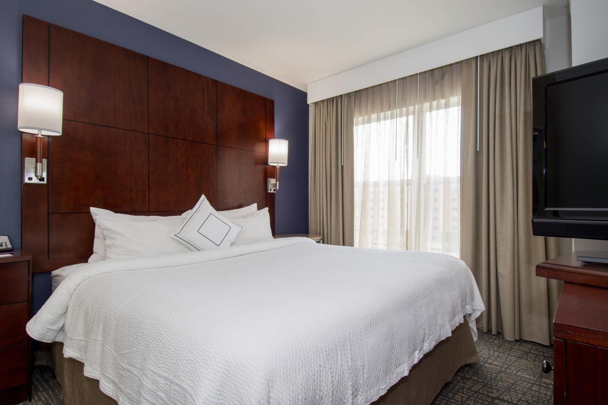 Residence Inn Charlotte Конкорд Екстериор снимка