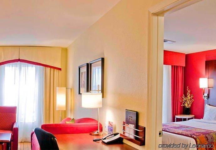 Residence Inn Charlotte Конкорд Екстериор снимка