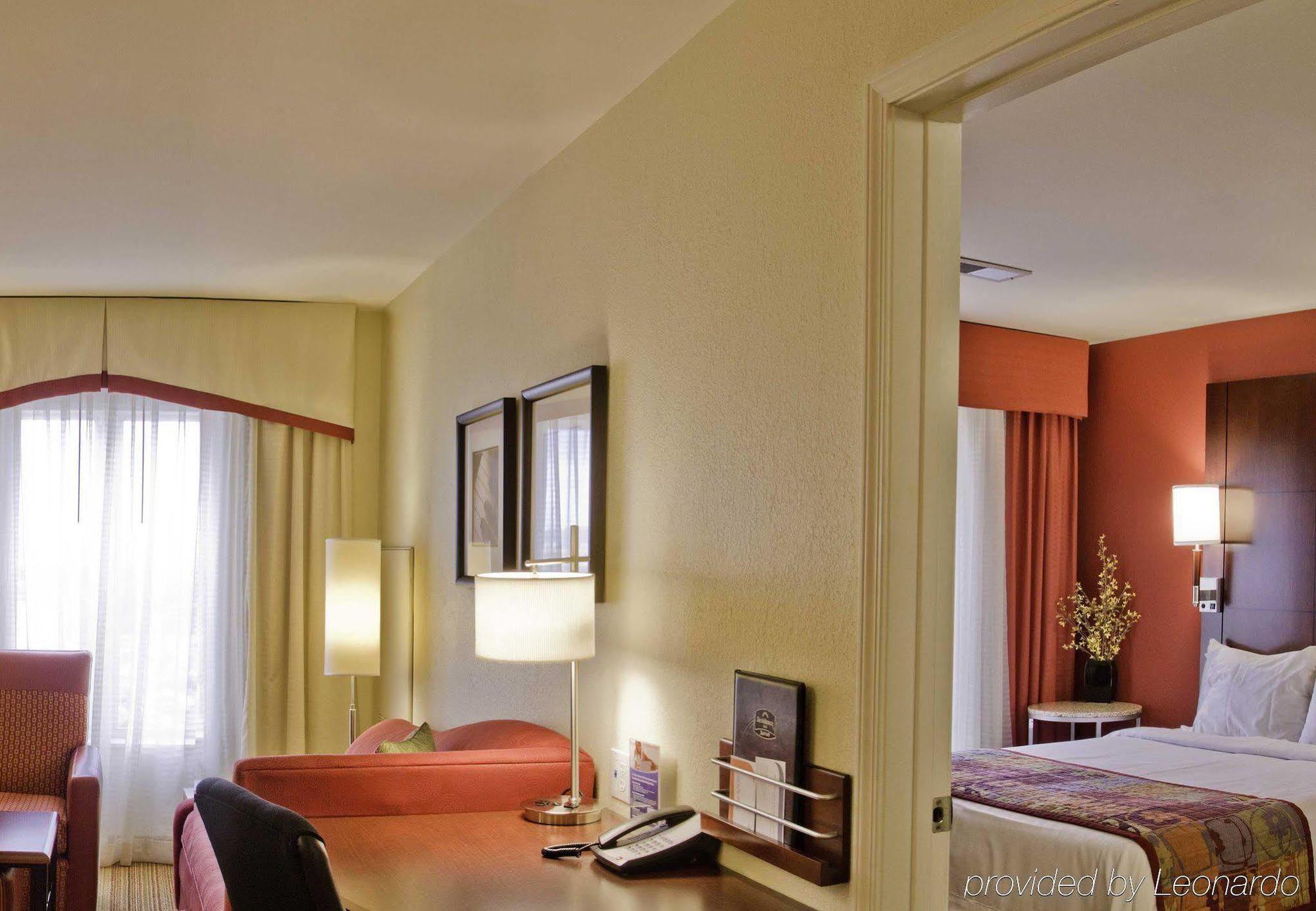 Residence Inn Charlotte Конкорд Екстериор снимка