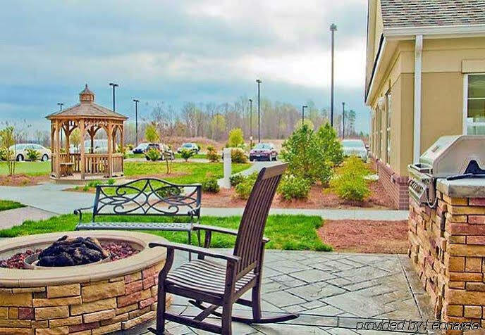 Residence Inn Charlotte Конкорд Екстериор снимка